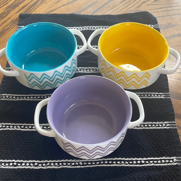 AMERICAN ATELIER | Zig Zag Assorted Bowls with Handles Set of 3 - Picture 2 of 6